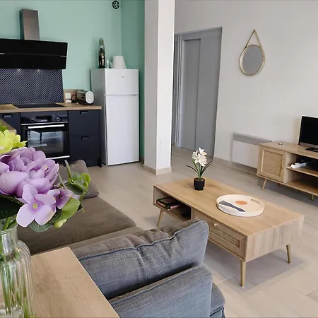 Les Embruns T2 Front De Et Parking Gratuit Appartement *