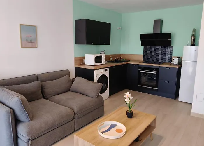 T2 Front De Et Parking Gratuit Lejlighed Hyères