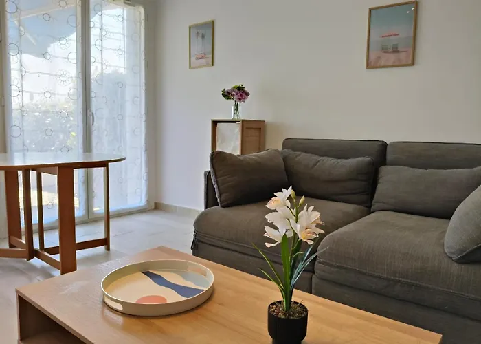 T2 Front De Et Parking Gratuit *